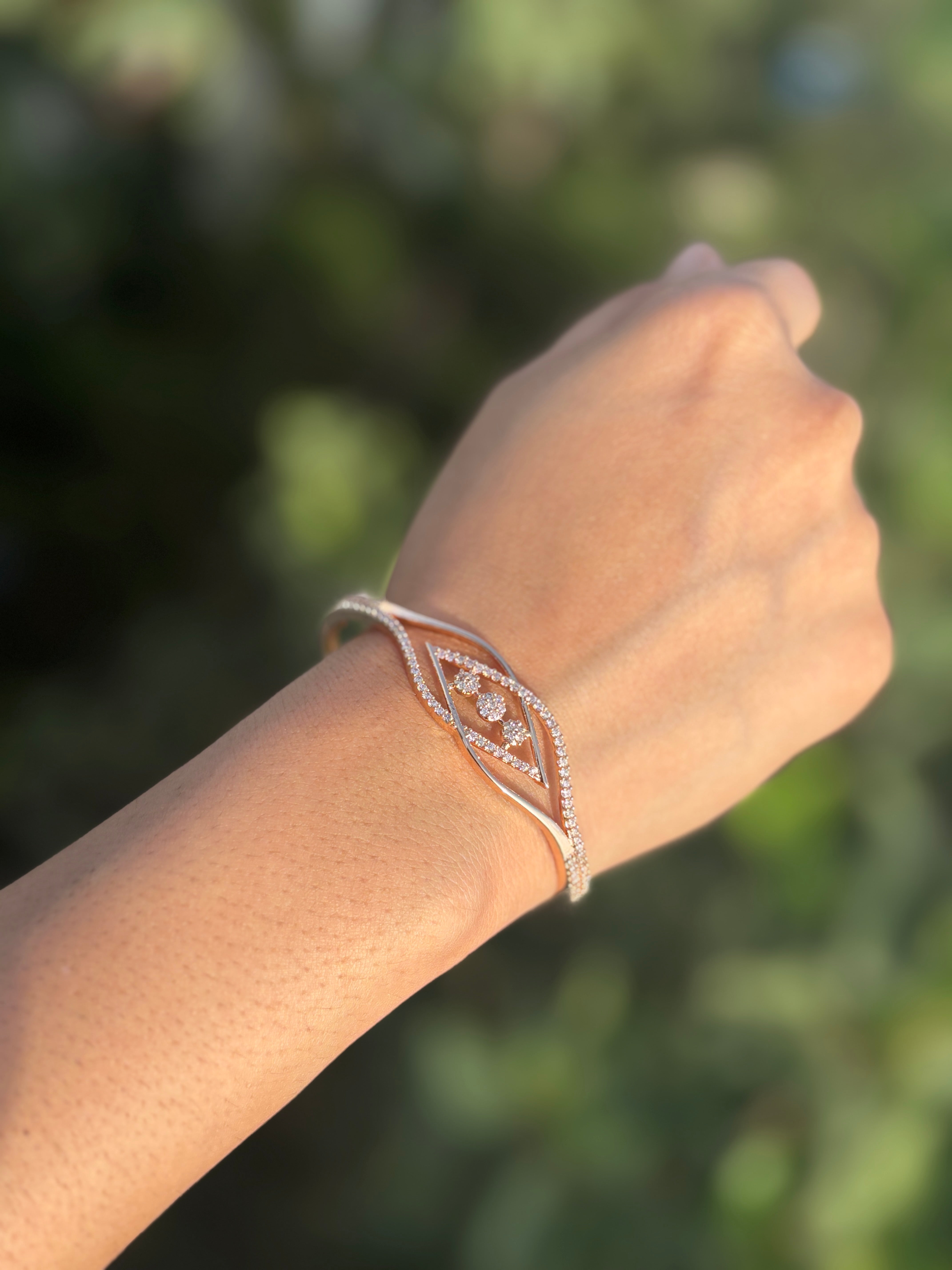 Ethereal Charm Kada