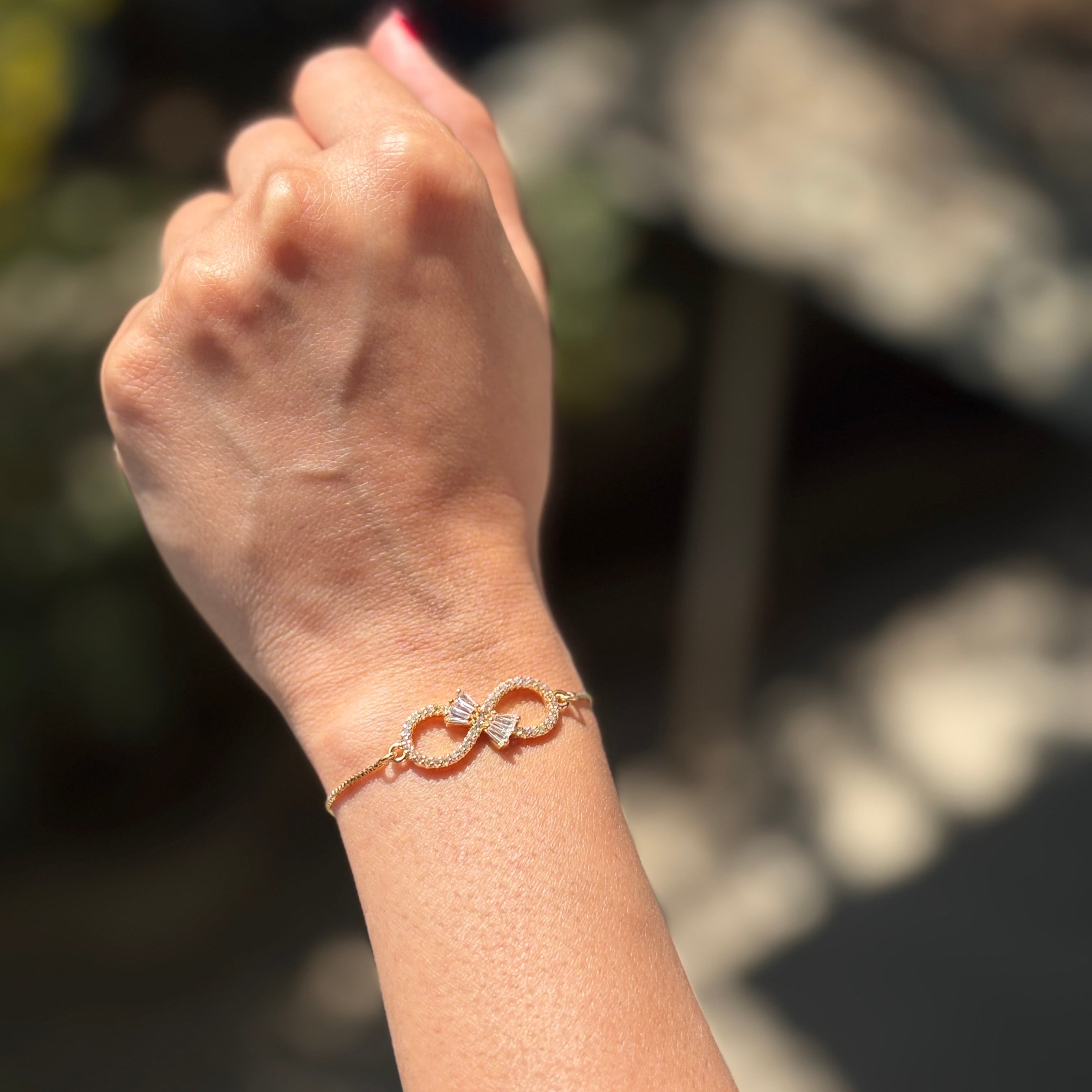 Bowfinity Bracelet