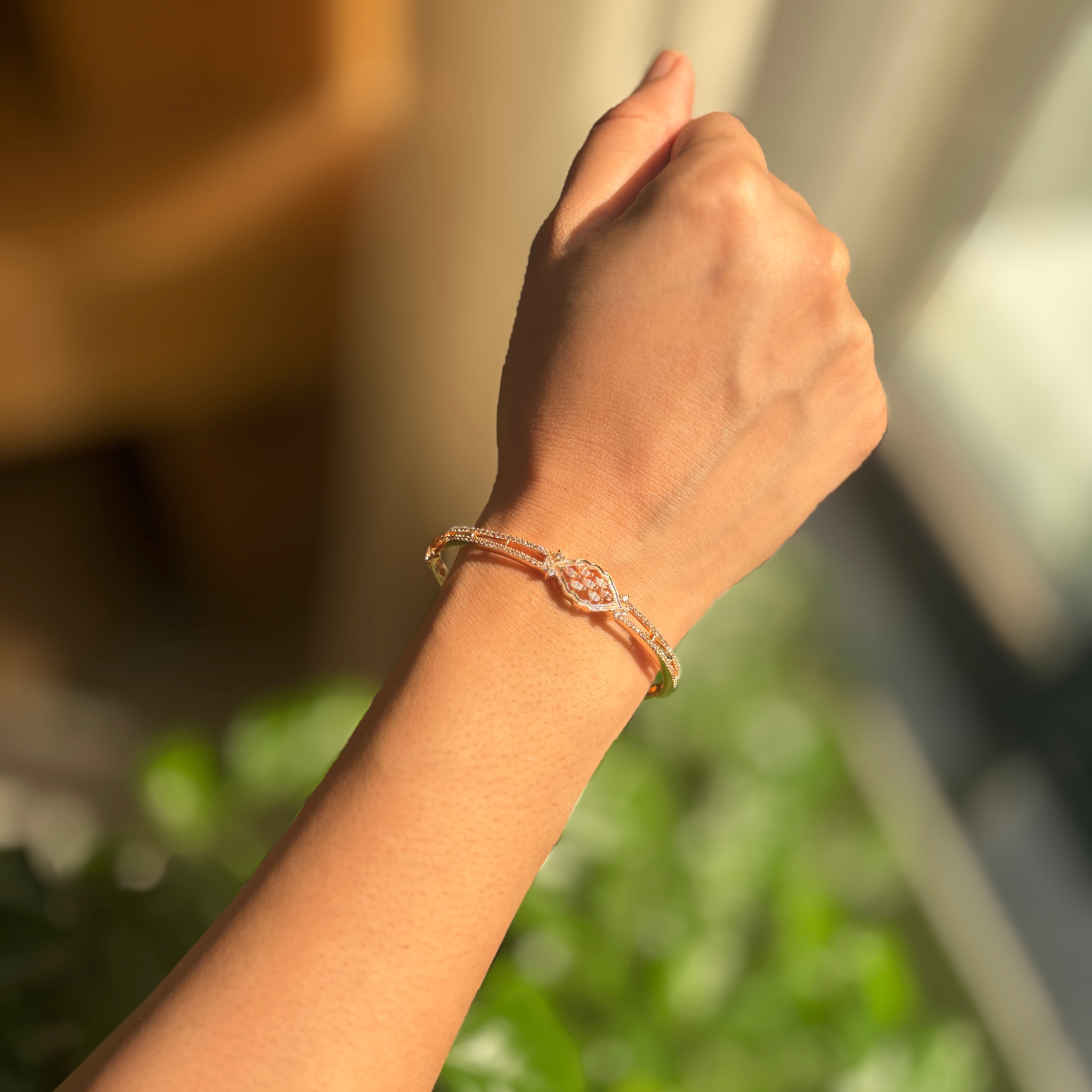 Pristine Glow Kada