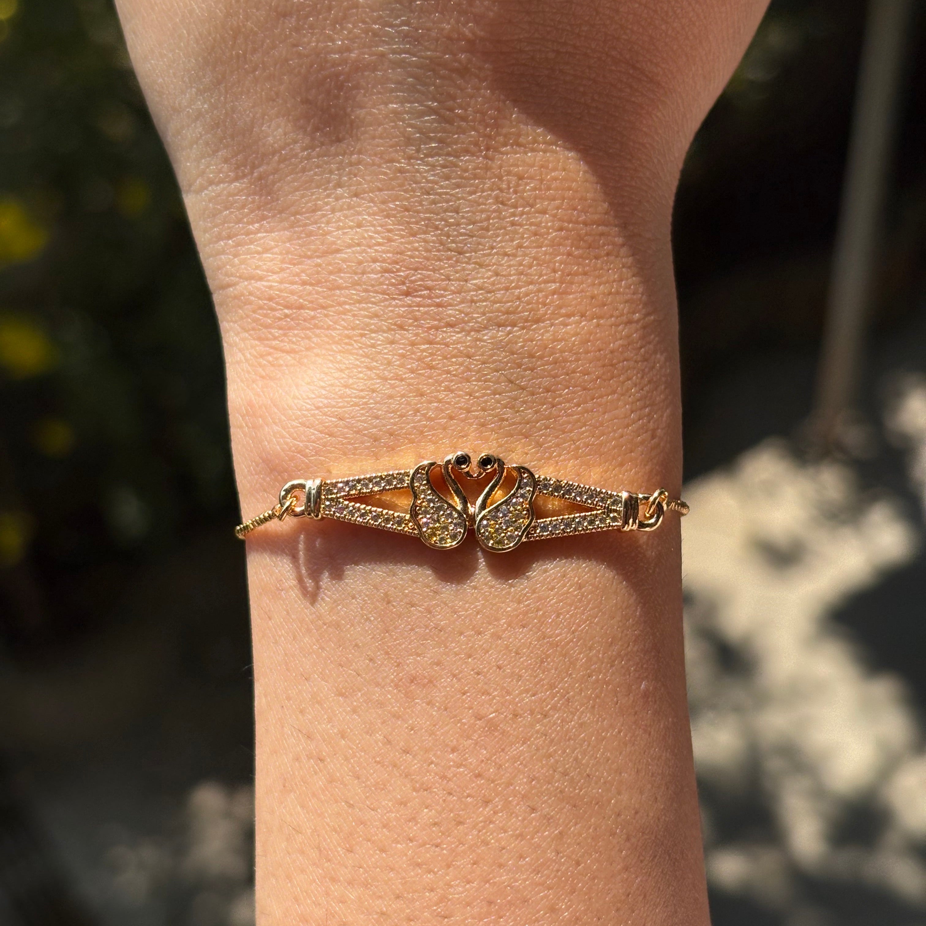 Swan Love Bracelet