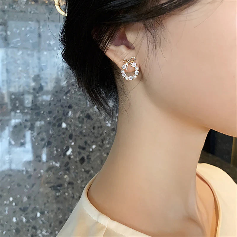 Golden Petite Bow Earrings