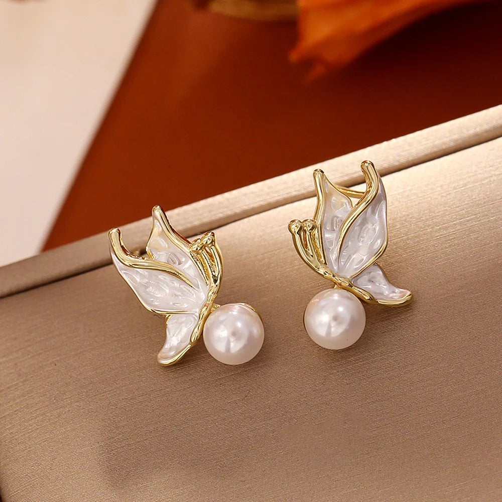 Parisian Butterfly Pearl Earrings