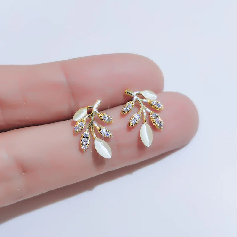 Cat's Eye Leaf Studs
