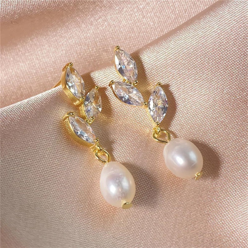 Pearl Leaf Pendant Earrings