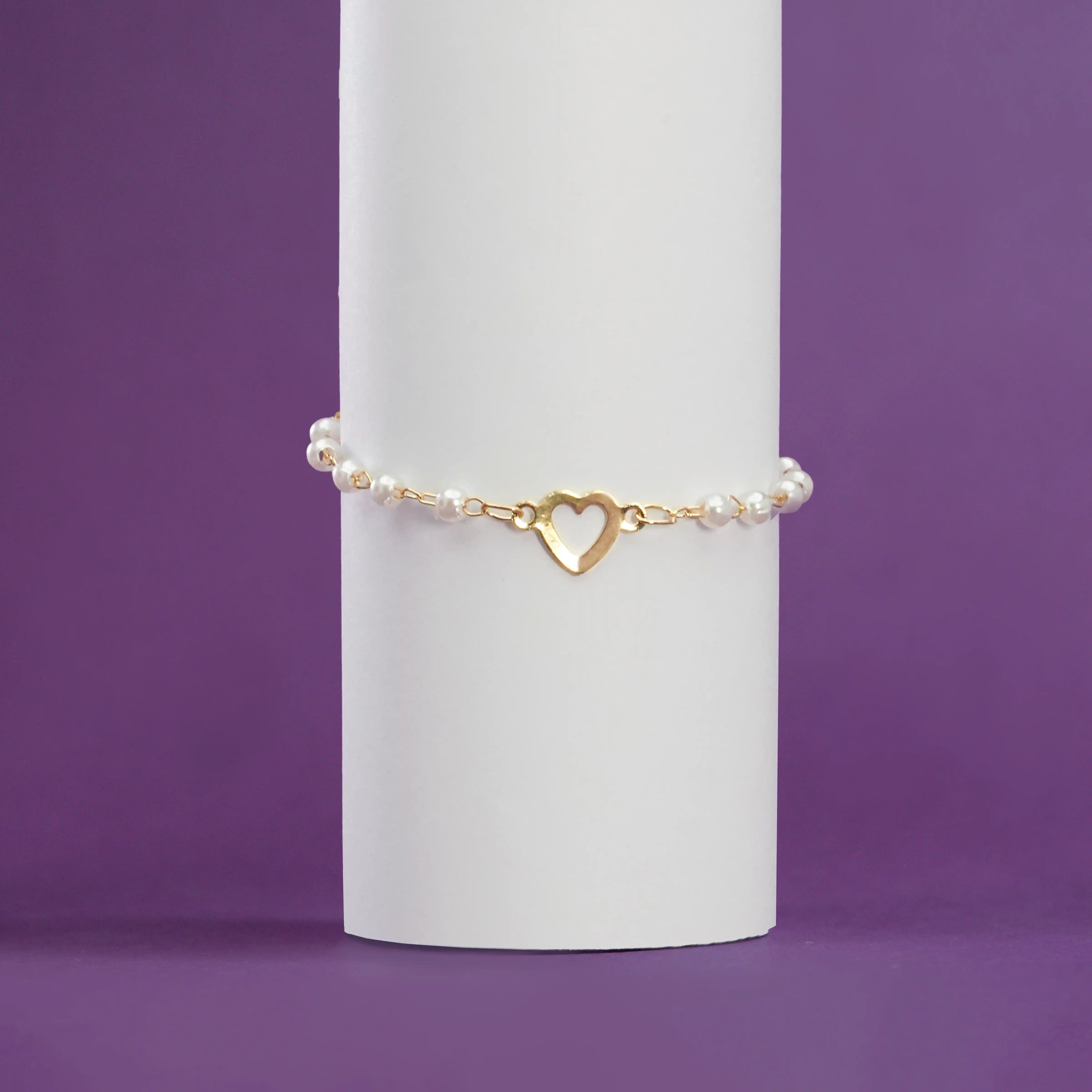 Pearly Heart Bracelet