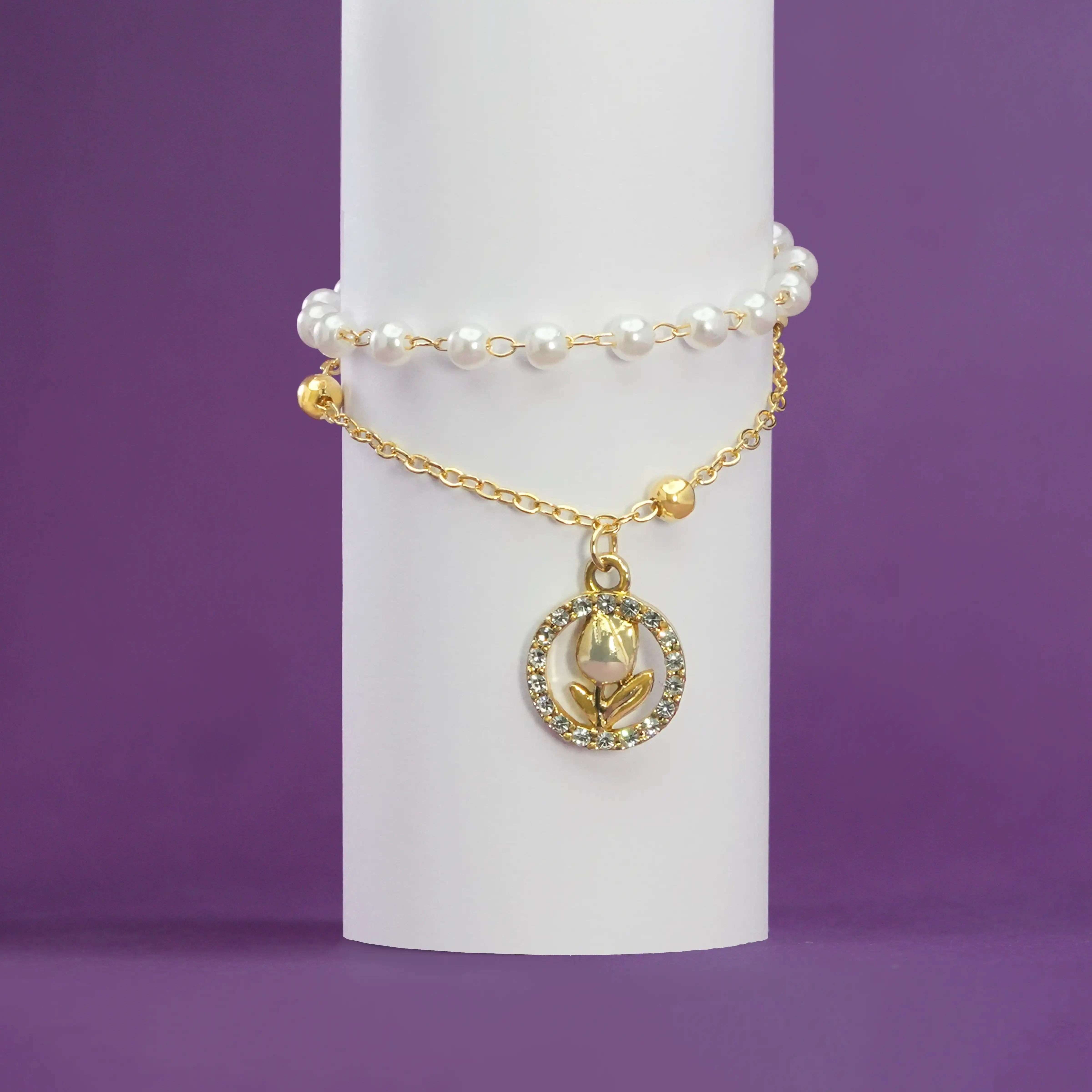 Pearly Statement Rose Anklet