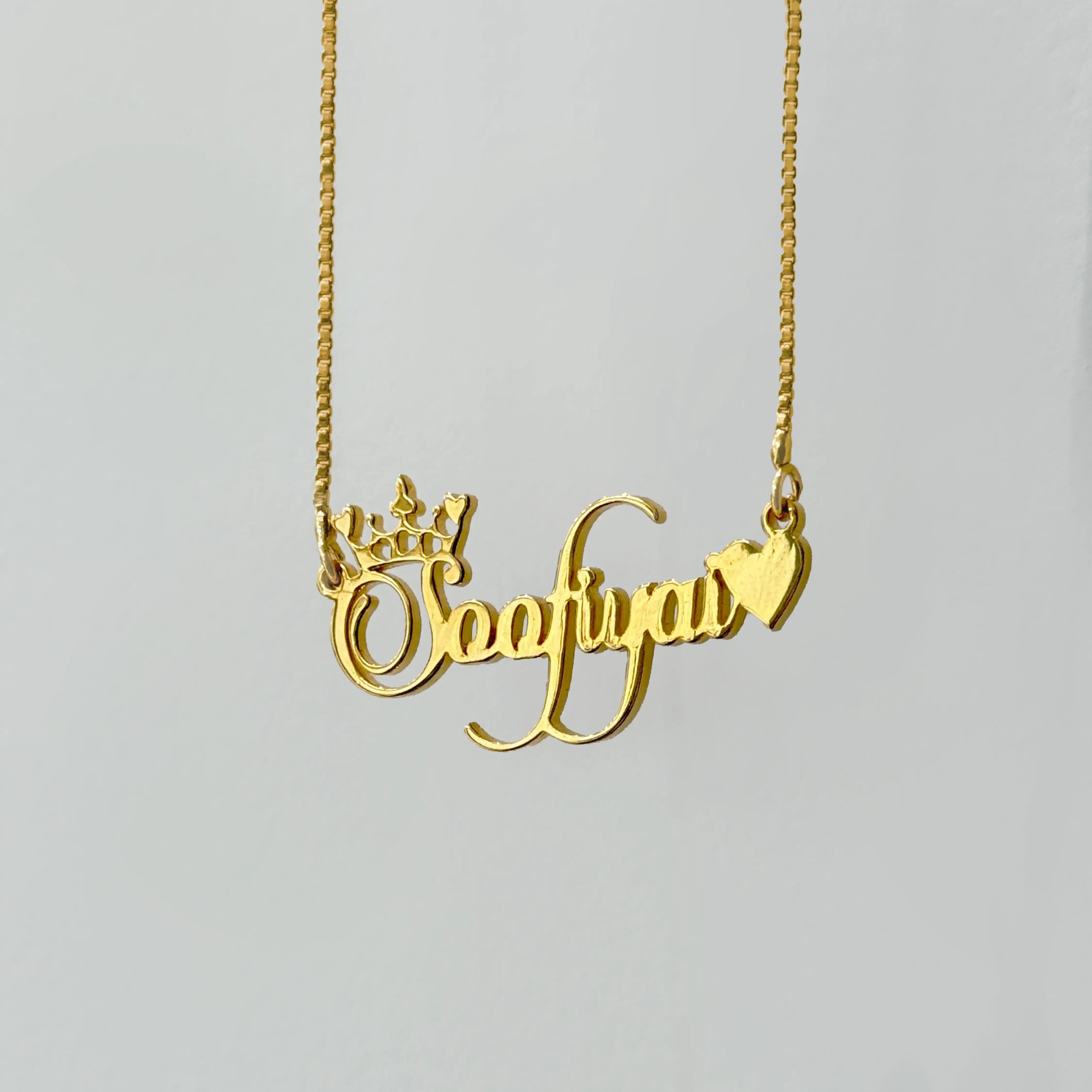 Queen Name Necklace