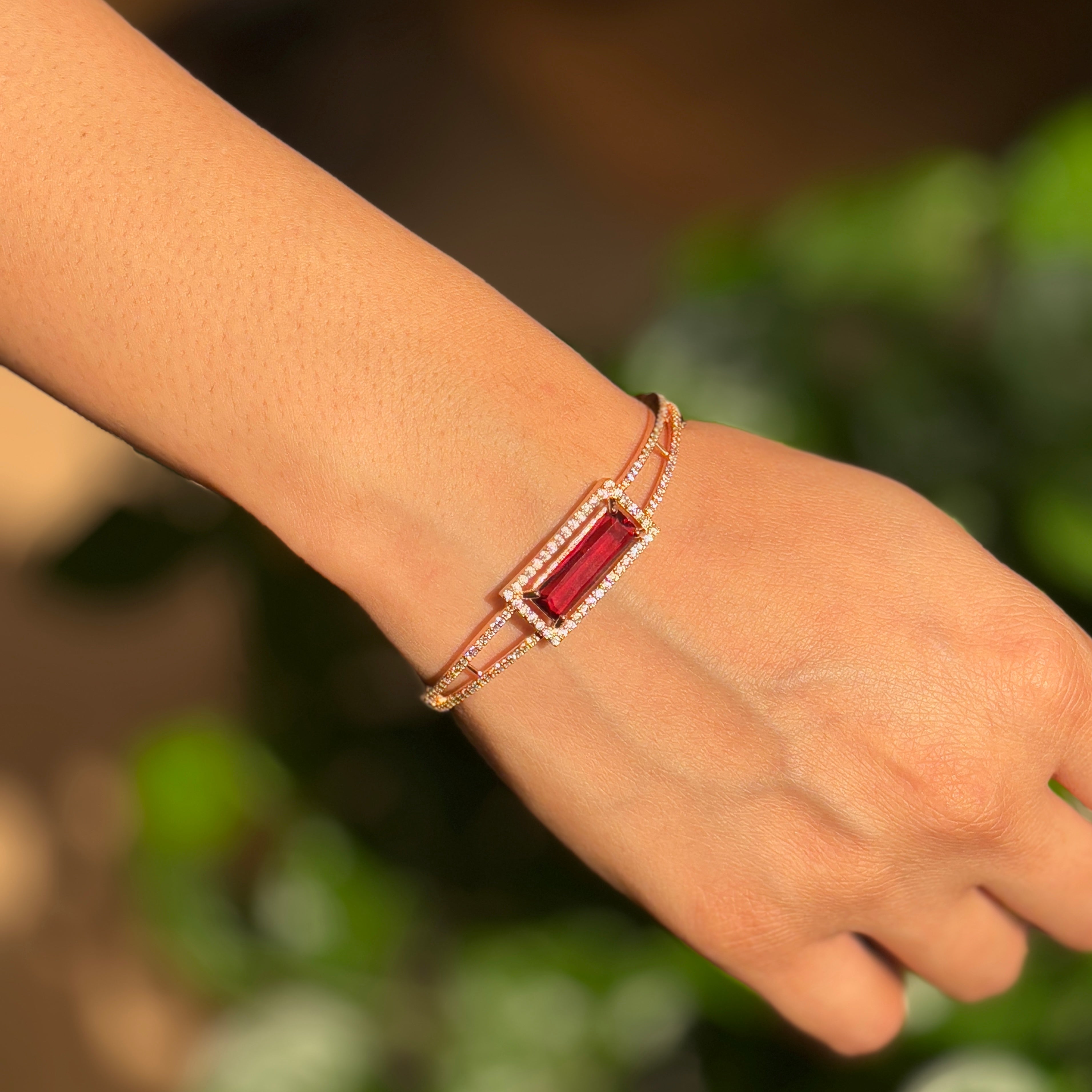 Radiant Charm Kada