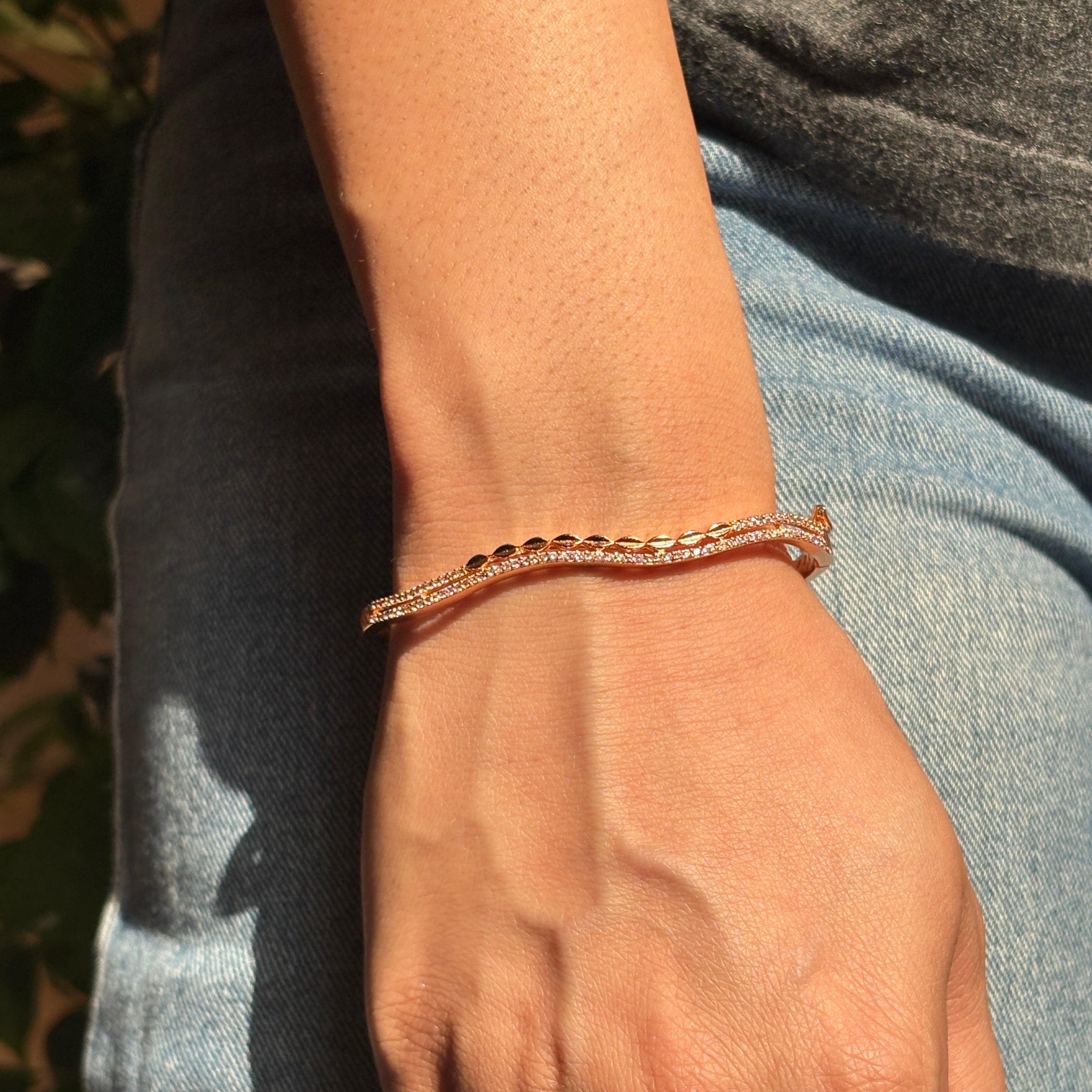 Signature Shine Kada