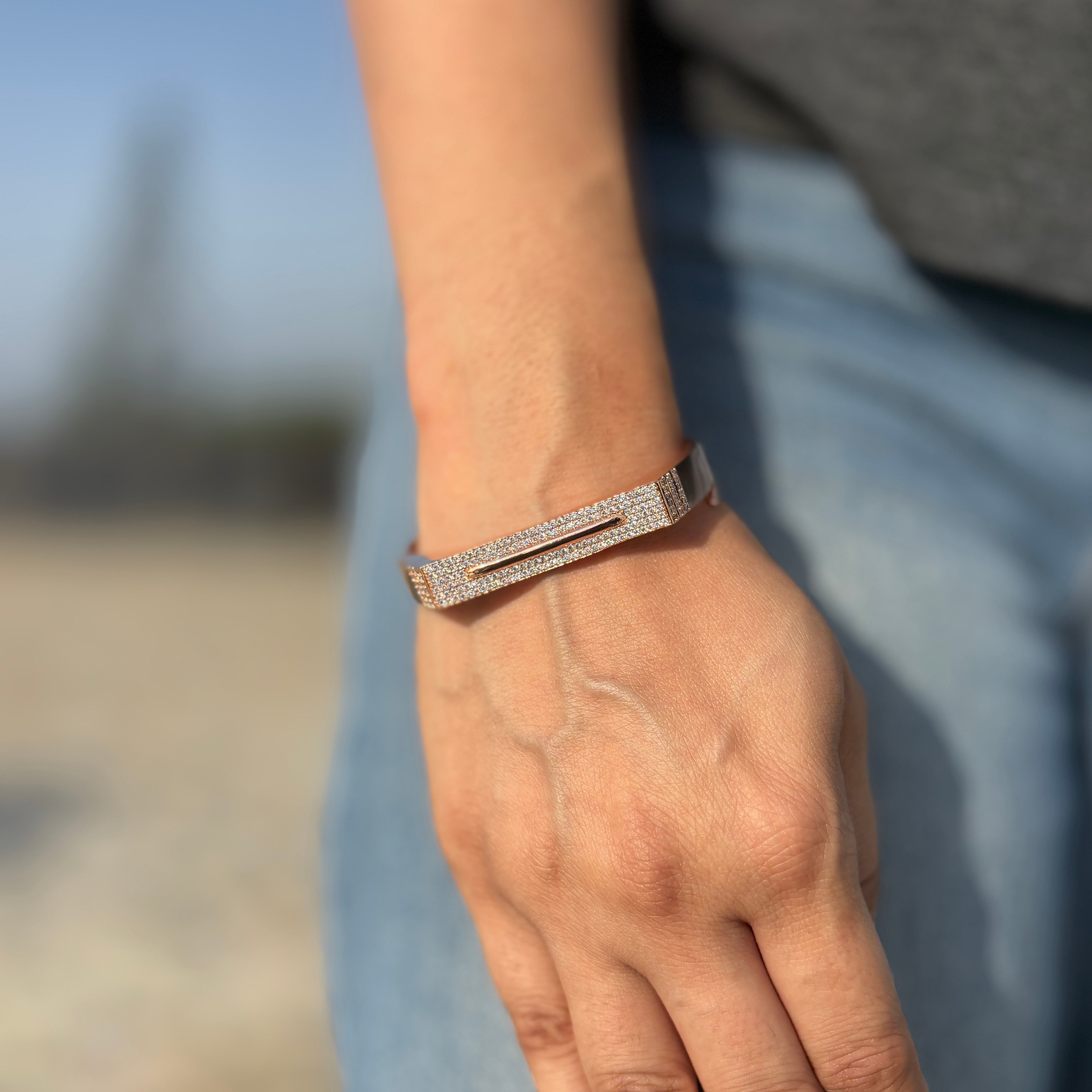 Timeless Radiance Kada