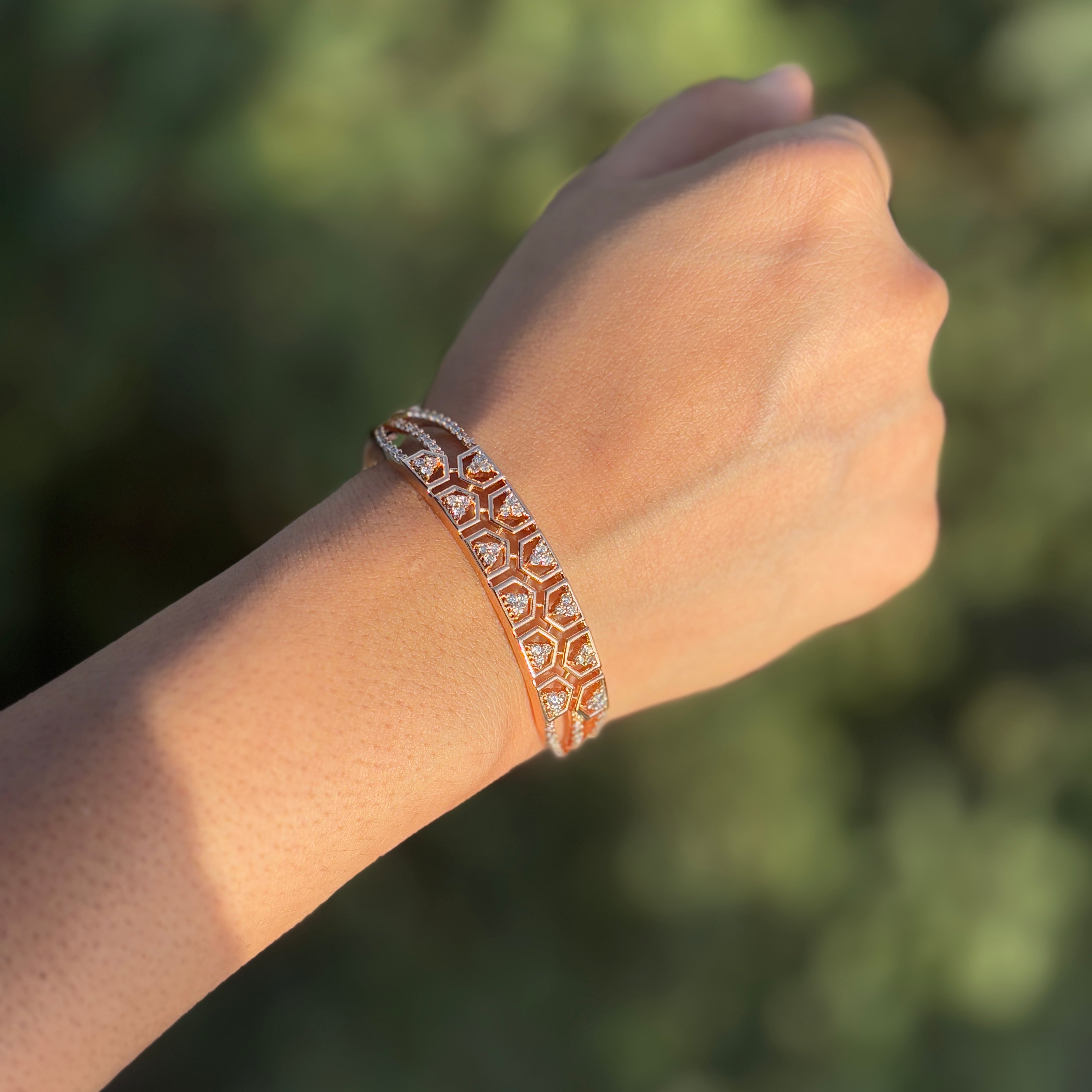 Velvet Spark Kada