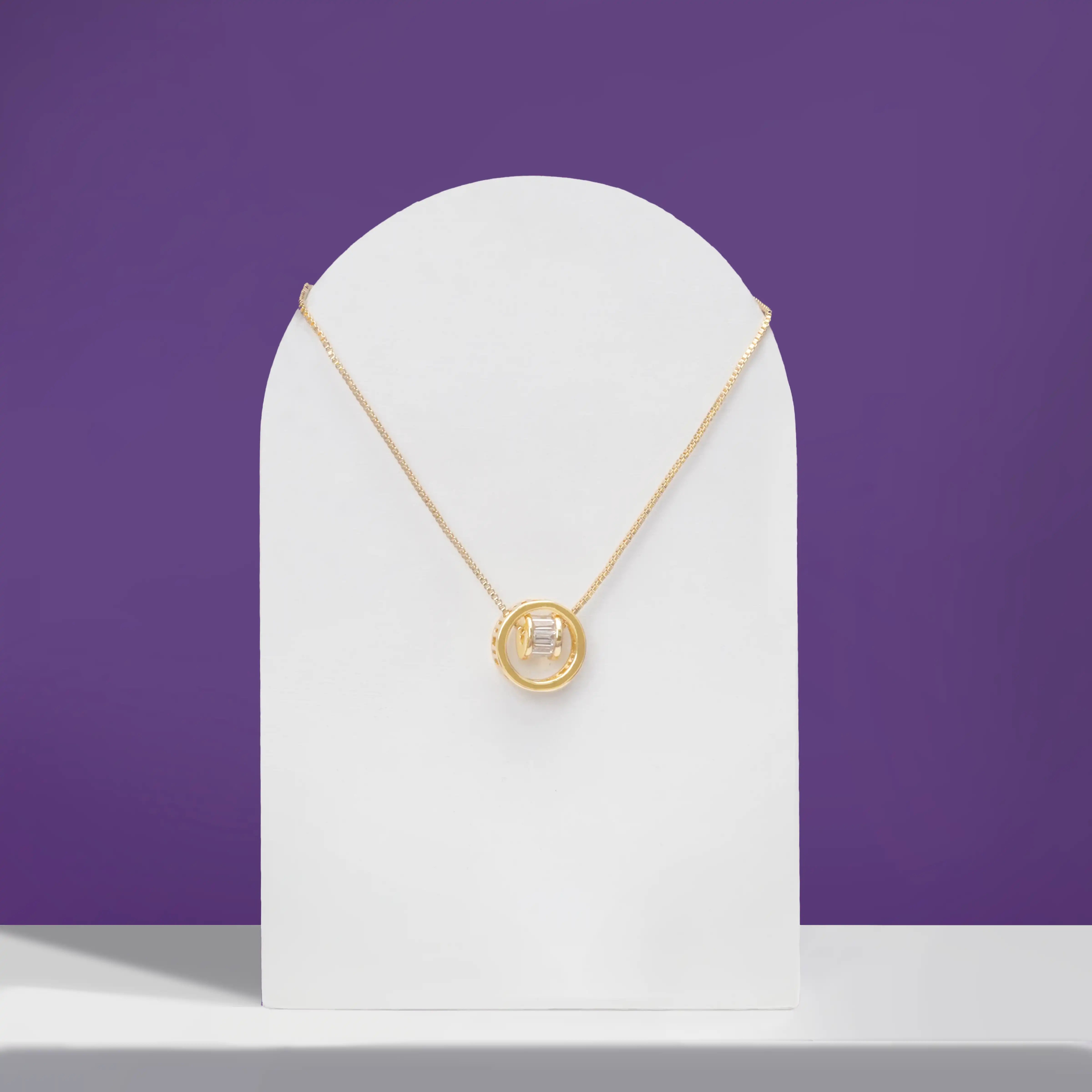 Ethereal Hollow Necklace